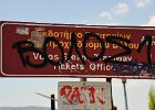 2012.07.02 Eisen- Straßenbahnreste in Volos